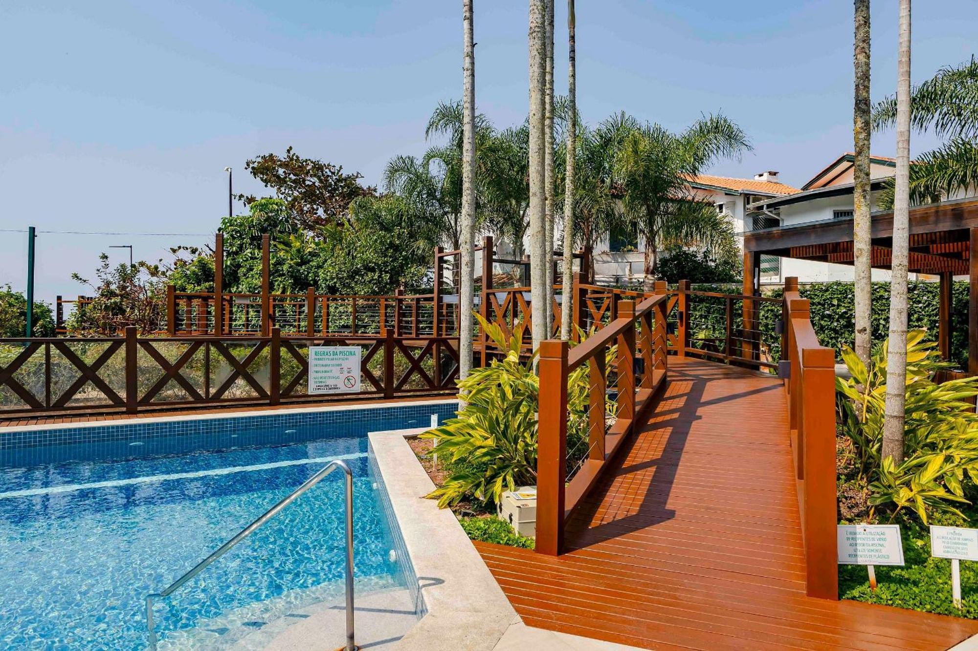 Varandas Do Atlantico - Confortavel Apto Em Condominio Pe Na Areia Бомбіняс Екстер'єр фото